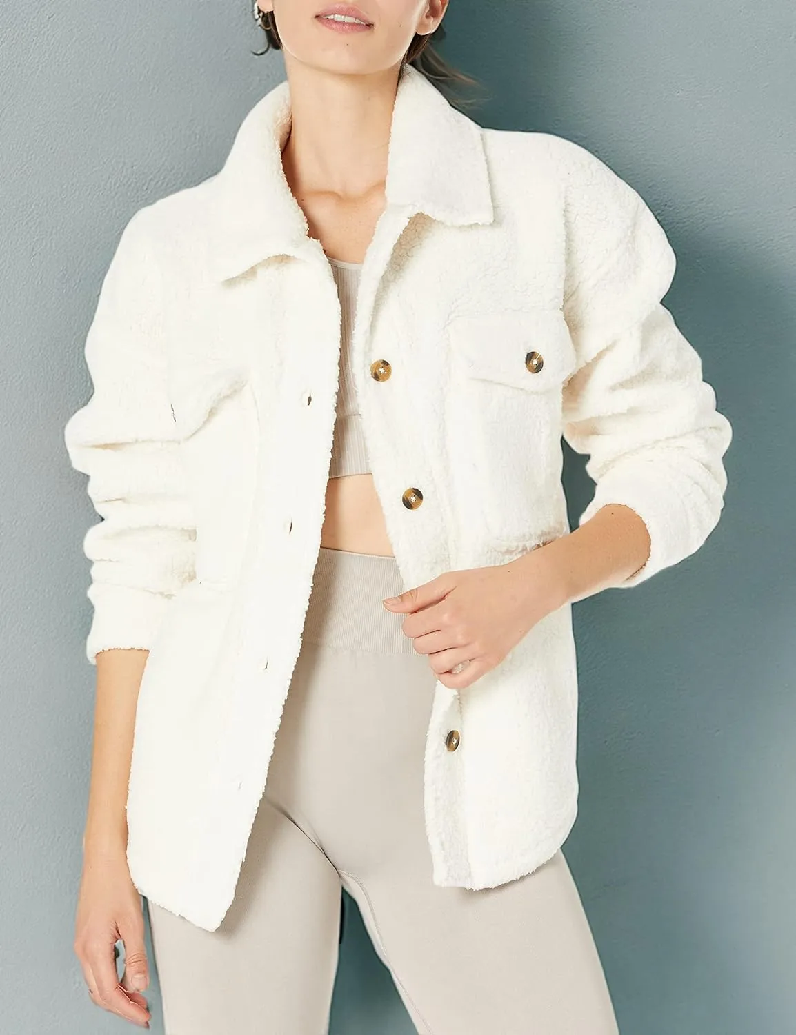 Andrew Marc Women's Teddy Fleece Trucket Cozy Jacket