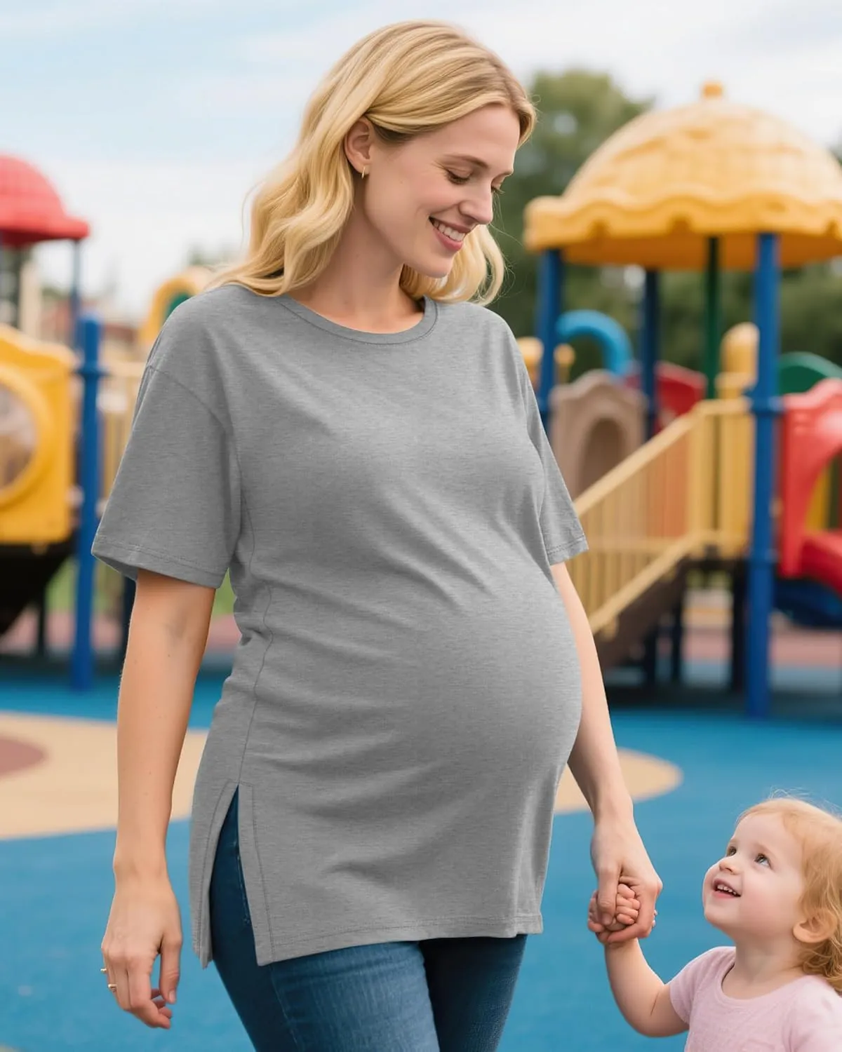 Riyiper 4 Pack Women's Maternity T Shirts, Short Sleeve Split Side Pregnancy Tee Tops Casual Loose Crewneck Maternity Clothes
