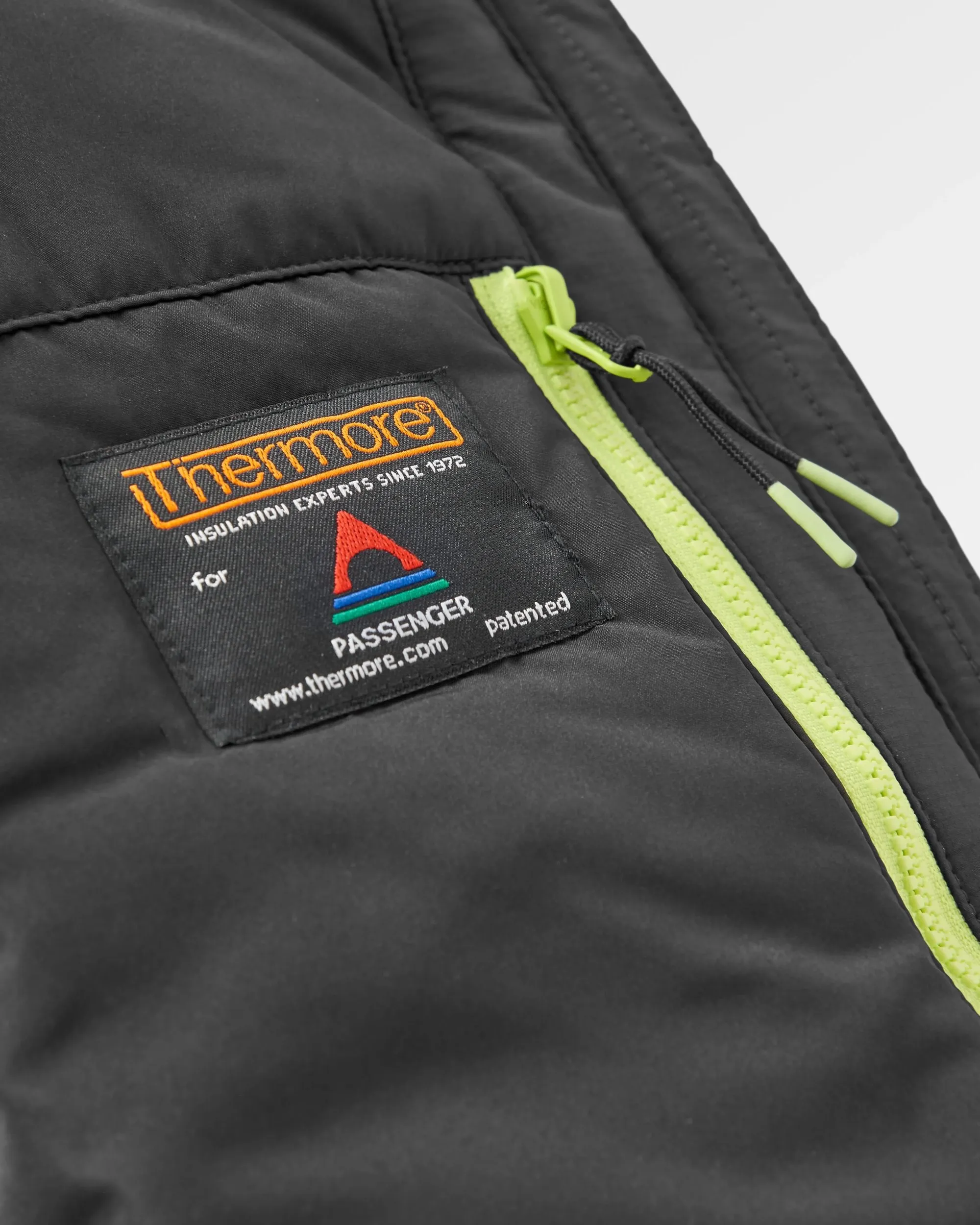 Shasta Lightweight Recycled Thermore Insulated Jacket - Black