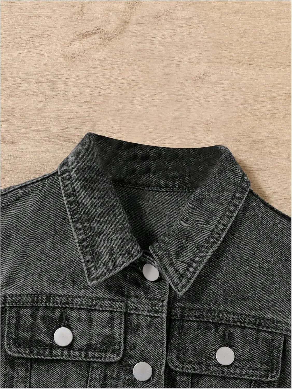 SweatyRocks Girl's Denim Vest Button Down Sleeveless Jean Jacket Outerwear with Pockets