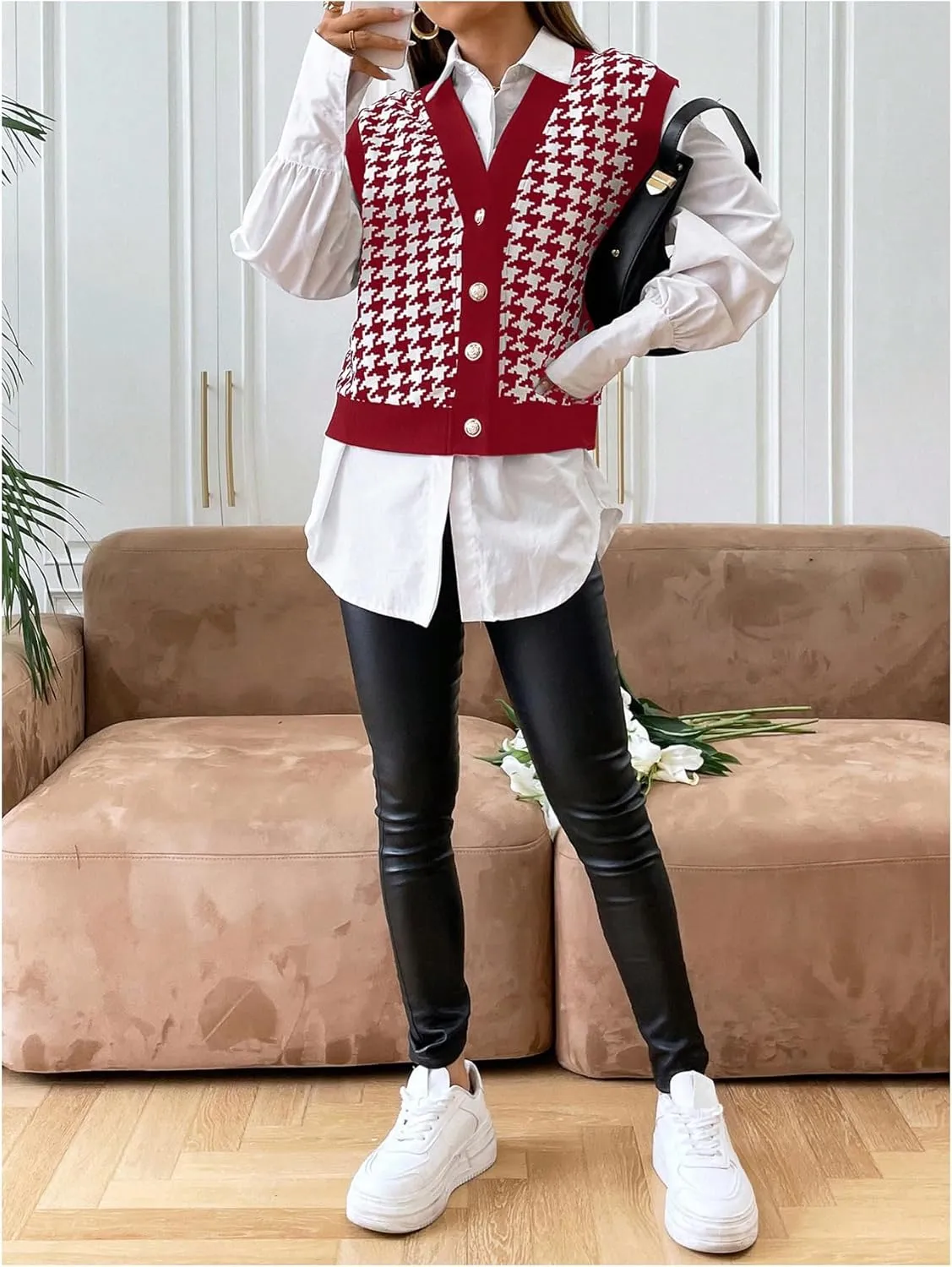 Verdusa Women's Button Front V Neck Sleeveless Houndstooth Print Jacket Lightweight Cardigan Vest