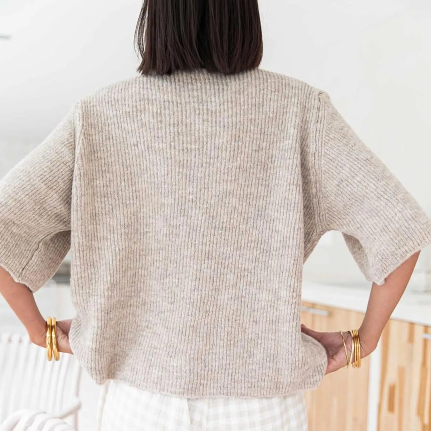 Women Y2K Crop Cardigan Sweater Crewneck Short Sleeve Button Down Knit Crop Top Teen Girls Aesthetic Cute Cardigan
